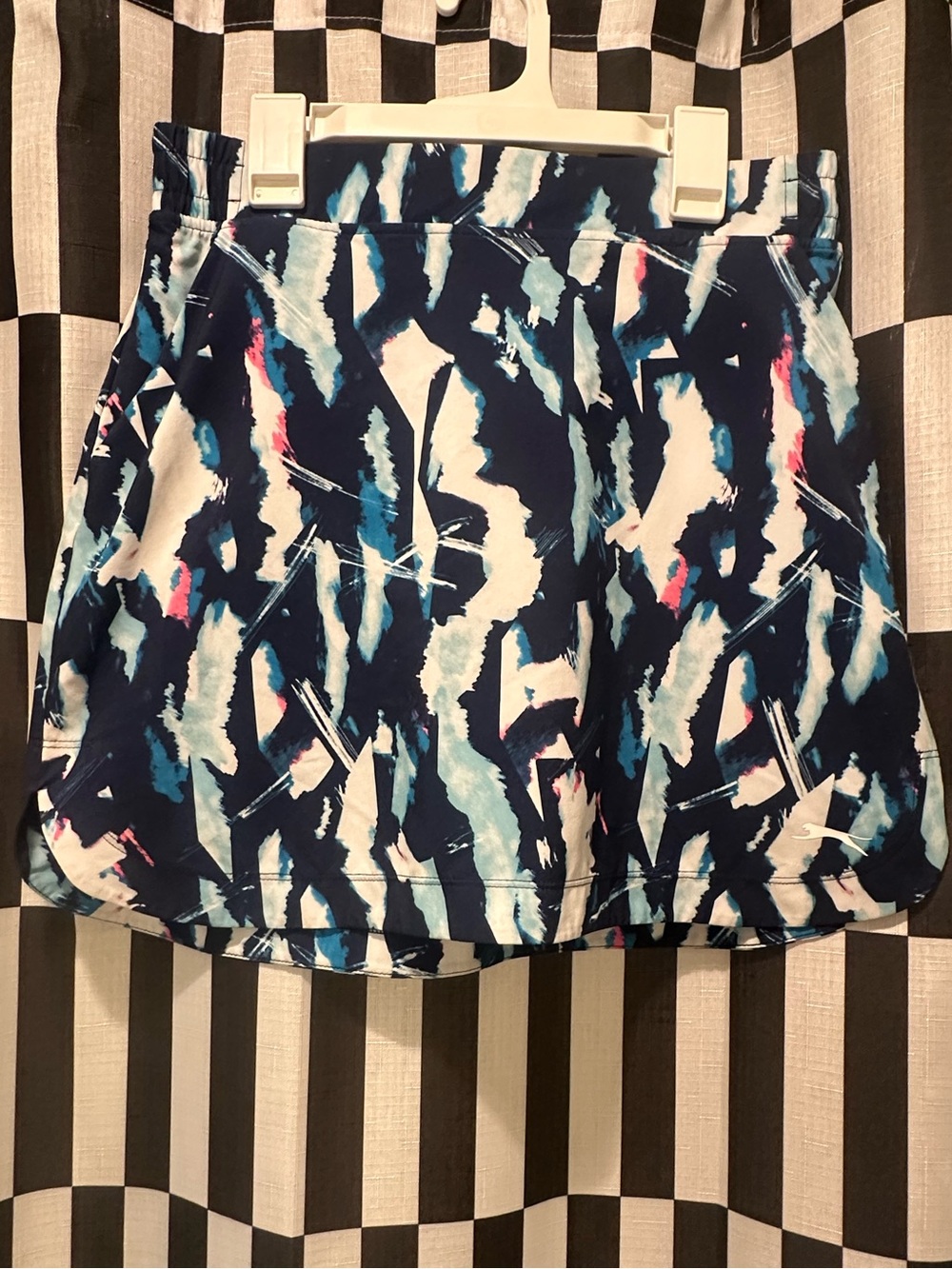 Navy Abstract Print Athletic Skort with Blue and White Brushstrokes